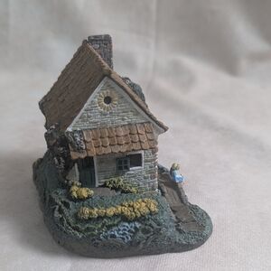 Vintage 1993 Hawthorne springbridge cottage